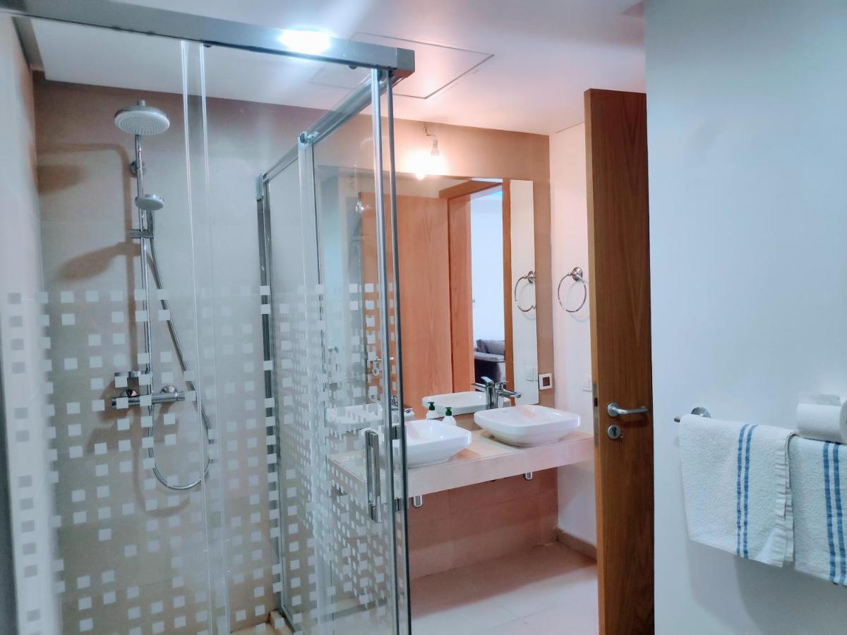 La Marina Luxury Apartment Fully Furnished Free Wifi, High Standard Residence, Amazing Prime Location Close To Restaurants, Transport, Beach And Bouregreg River Salé Eksteriør bilde