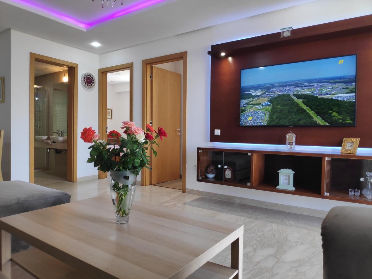 La Marina Luxury Apartment Fully Furnished Free Wifi, High Standard Residence, Amazing Prime Location Close To Restaurants, Transport, Beach And Bouregreg River Salé Eksteriør bilde